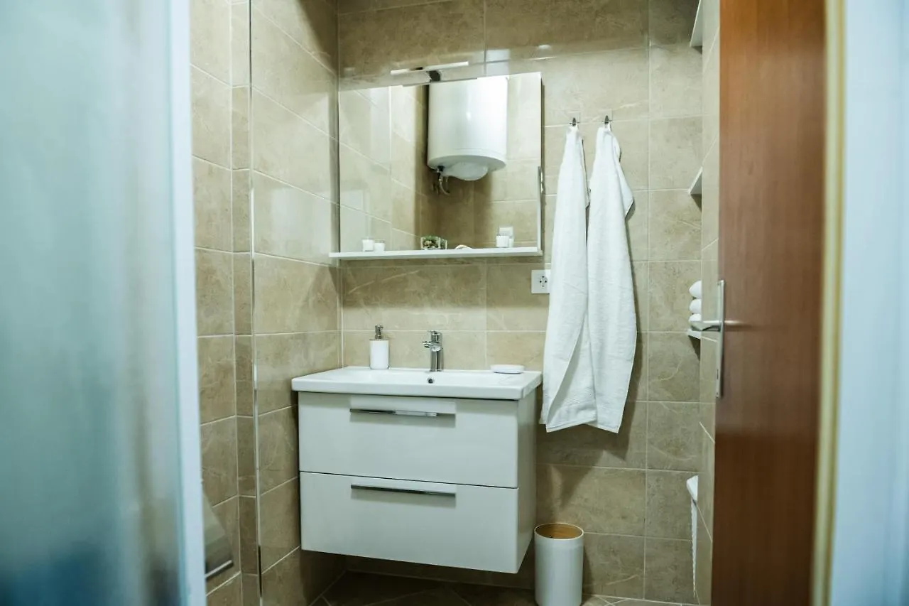 Apartment Pebbles - With Jacuzzi Split Croatia