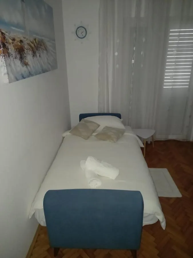 Apartment Pebbles - With Jacuzzi Split Croatia